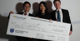 Jing Zhang and her colleagues receive one of the prizes
